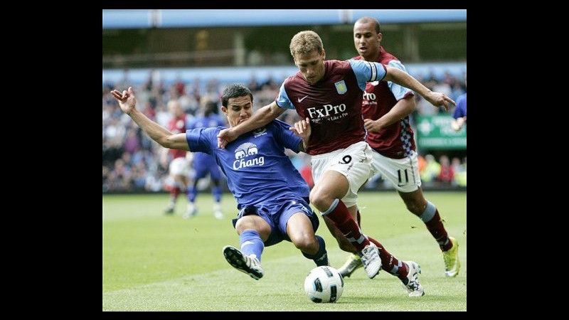Aston Villa, Petrov è malato di leucemia