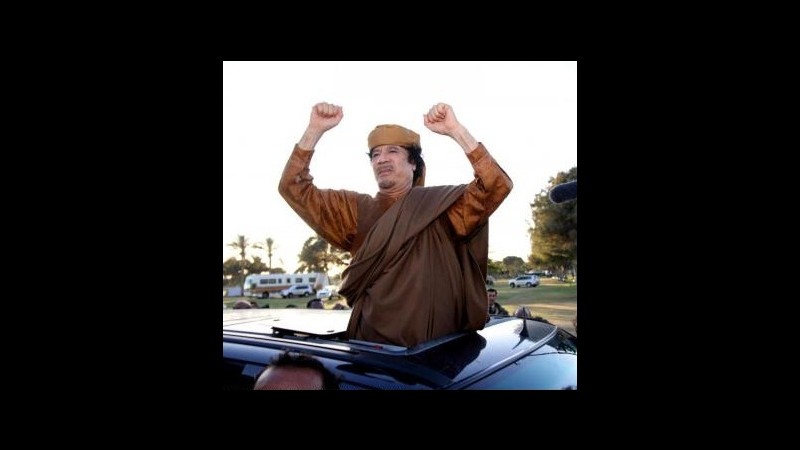 Gheddafi: I ribelli sono parassiti che dilaniano la Libia