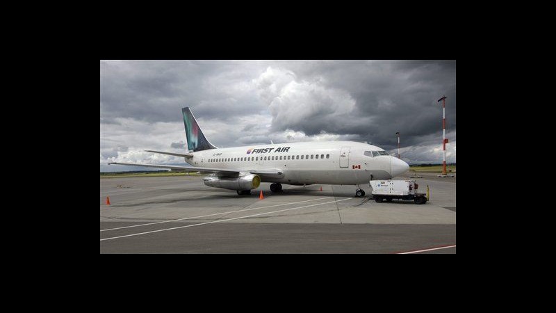 Canada, Boeing 737 precipita nel nord: 12 morti