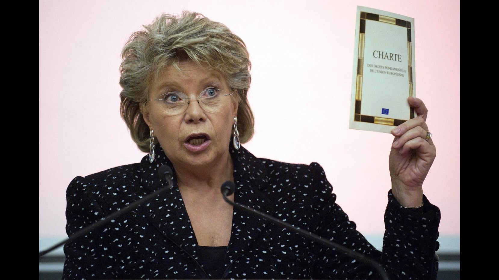 Reding (Ue): Lieta che Italia riprenda suo posto al centro dell’Europa
