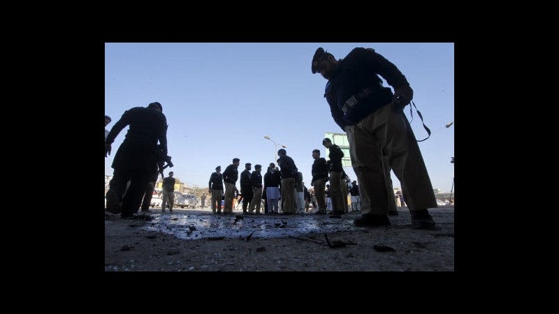 Pakistan, 33 morti in 24 ore in violenze e scontri a Karachi