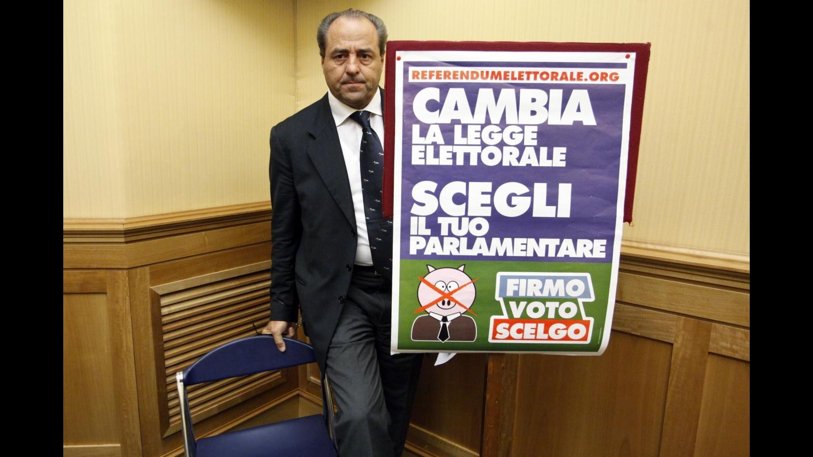 Legge elettorale, Di Pietro: Passiamo da porcata a vaccata
