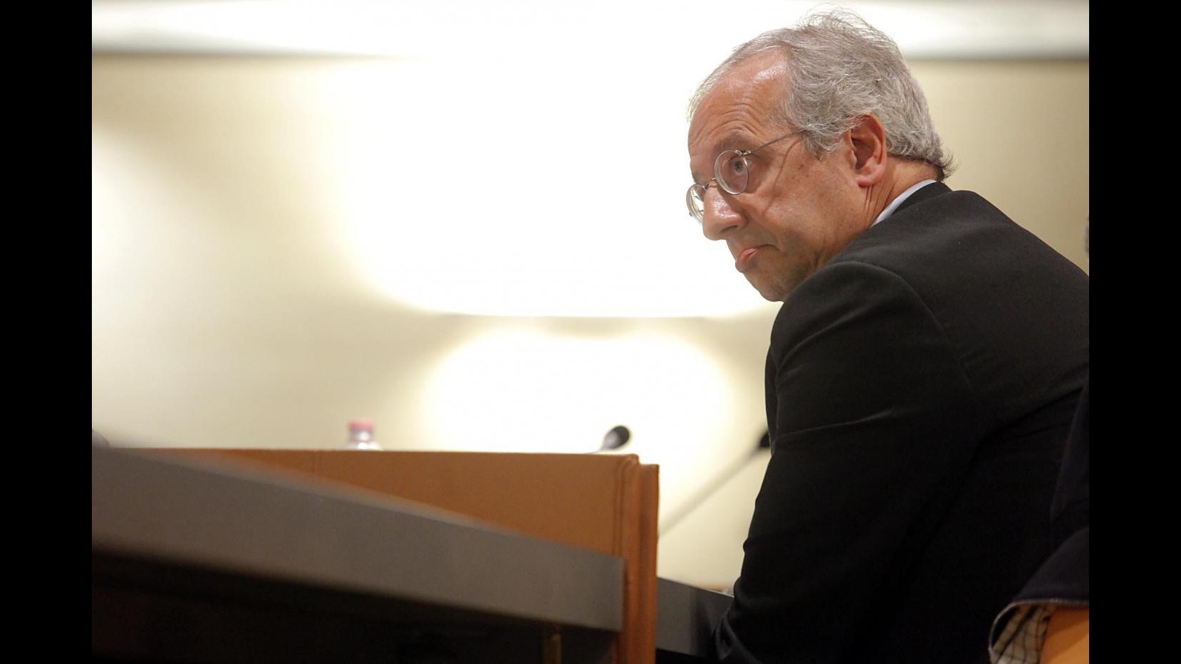 Veltroni (Pd): Servizi chiariscano su sepoltura boss Magliana De Pedis