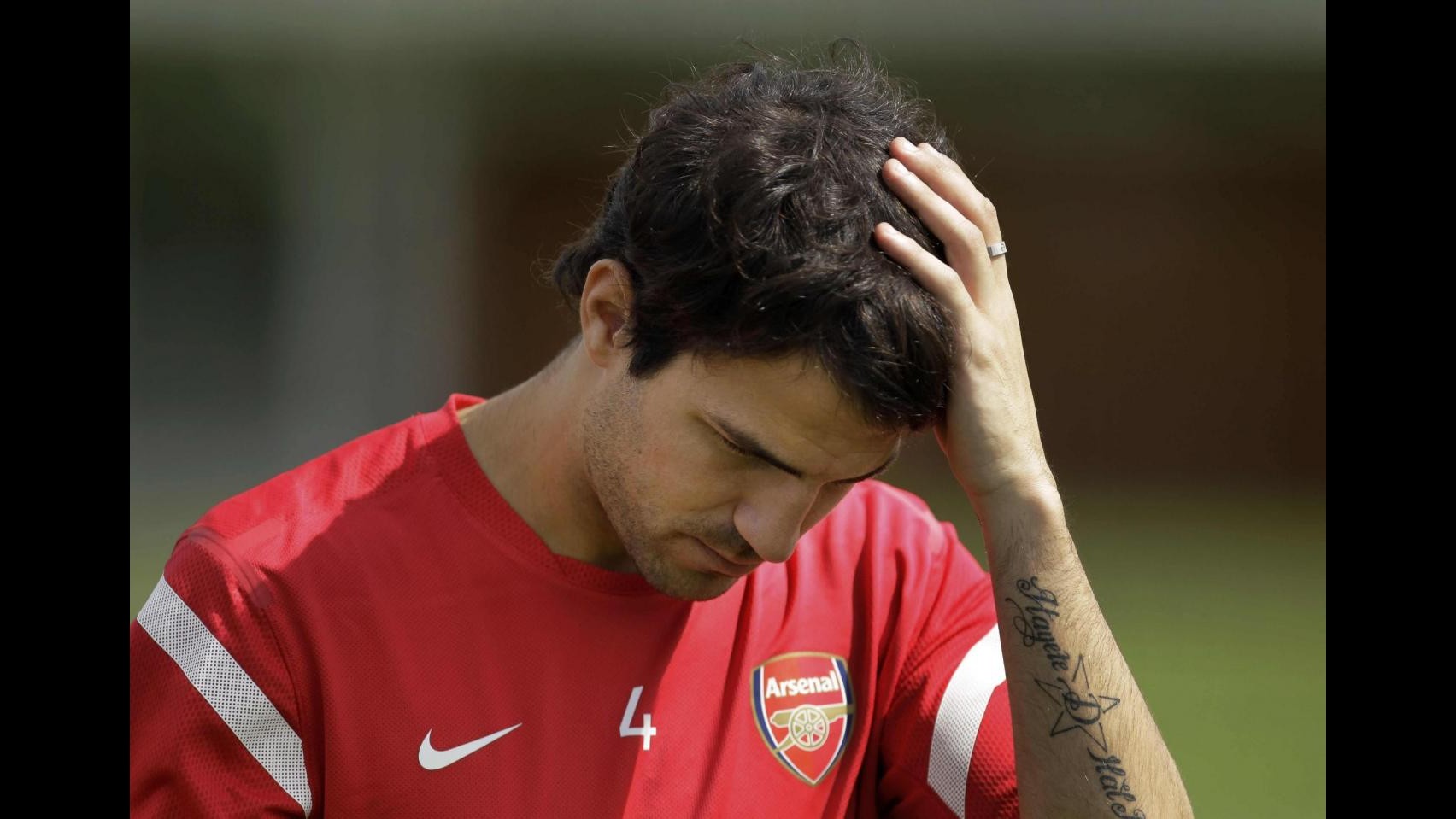 Cesc Fabregas è ufficialmente un giocatore del Barcellona