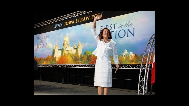 Usa 2012, Bachmann vince straw poll, Perry si è candidato