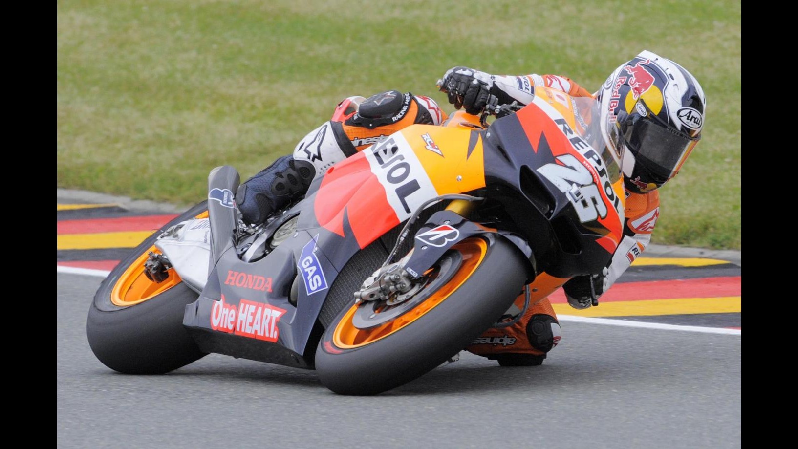 MotoGp, Pedrosa in pole position a Brno, Rossi 6°