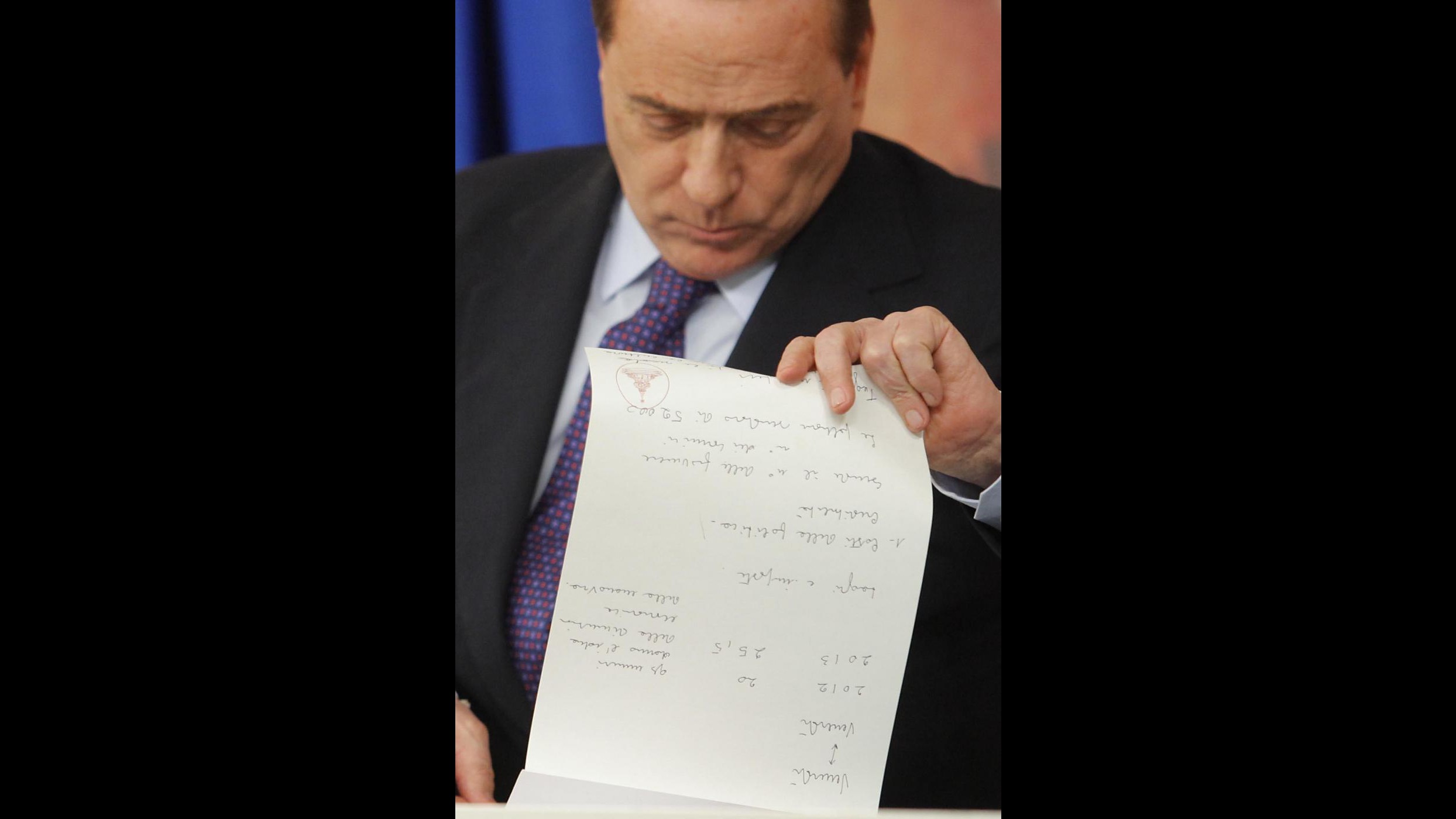 Berlusconi: Non ricorreremo a fiducia, opposizioni responsabili