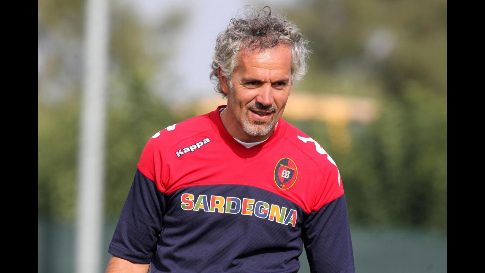Il Cagliari esonera Donadoni, in arrivo Ficcadenti