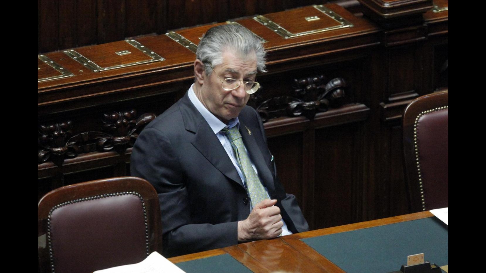 Bossi: Cdm domani? Vado da Berlusconi a fare il punto