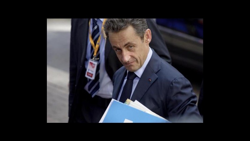 Francia, paura su rating: la Borsa affonda, Sarkozy verso misure