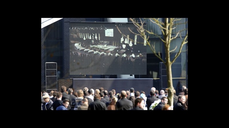 Re Alberto II e premier di Rupo a funerali Belgio vittime schianto bus