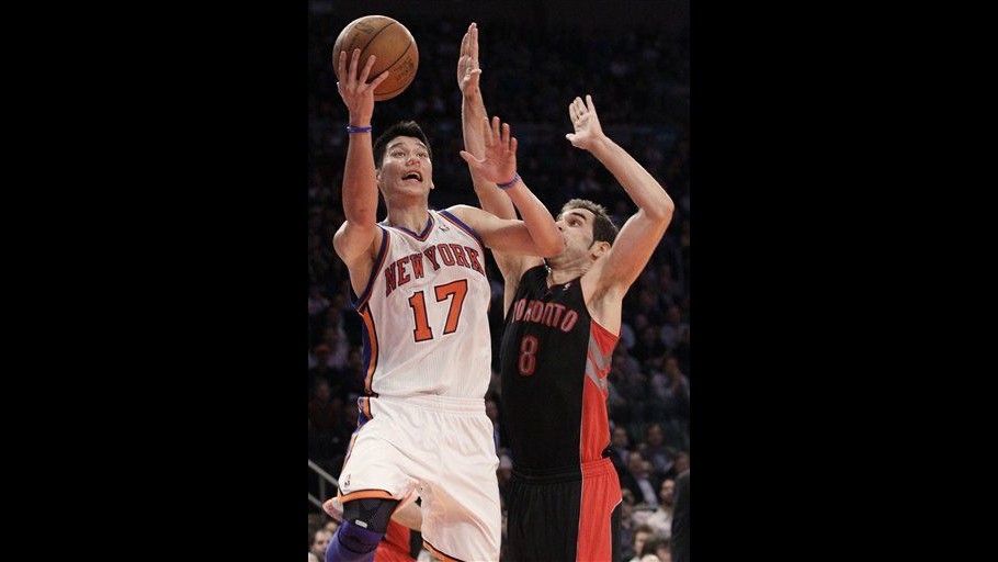 Knicks non si fermano più, Lin batte Bargnani. Vince Miami