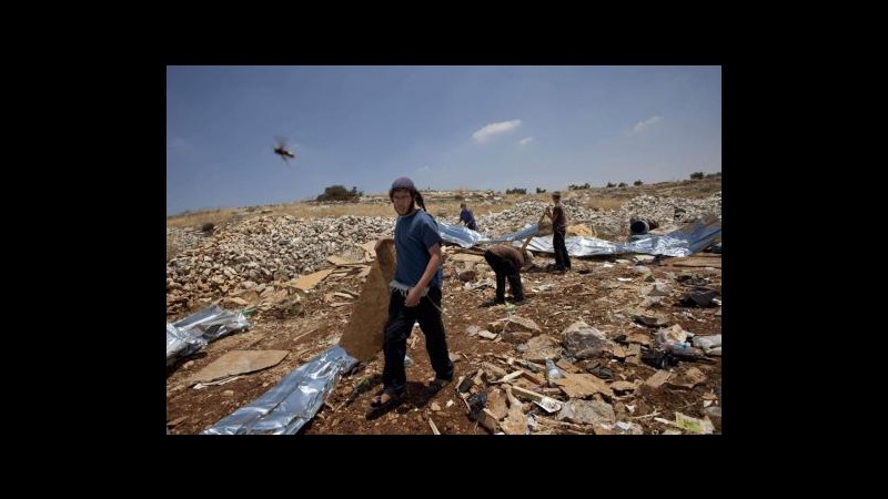Cisgiordania, esercito Israele demolisce 3 case nella maggiore colonia illegale
