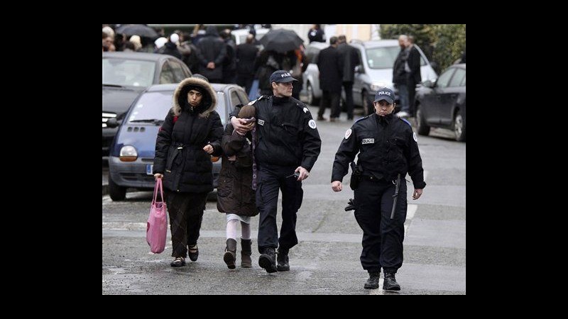 Uomo fa strage in scuola Tolosa: 4 morti