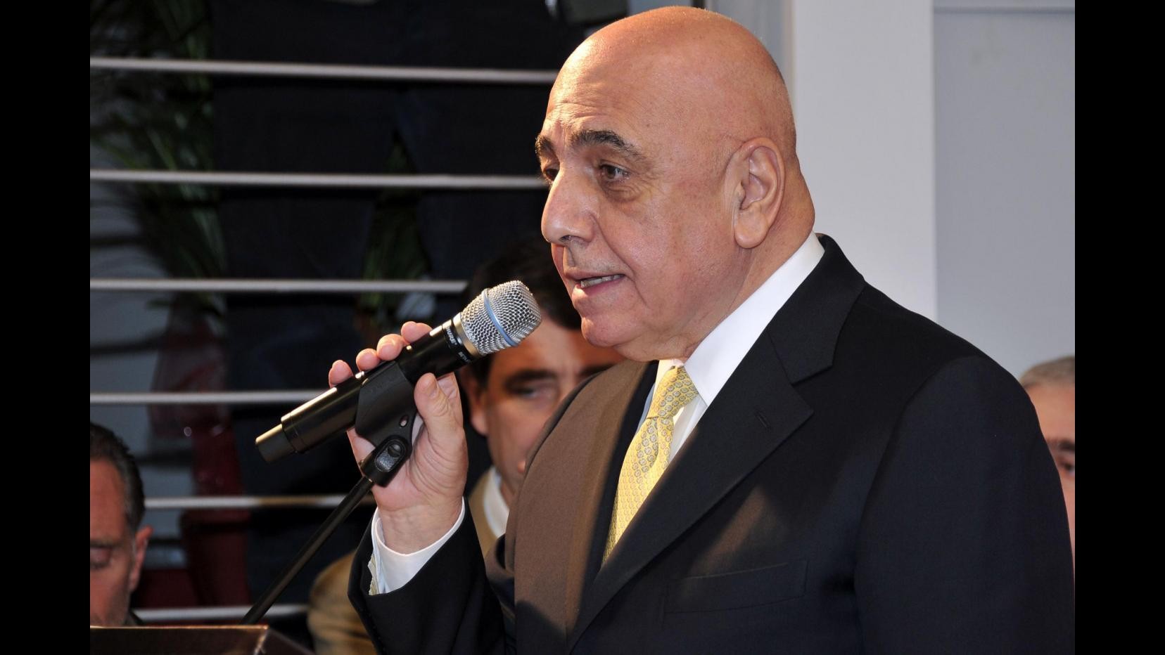 Galliani: Milan non ha paura del Barça, vogliamo vincere tutto