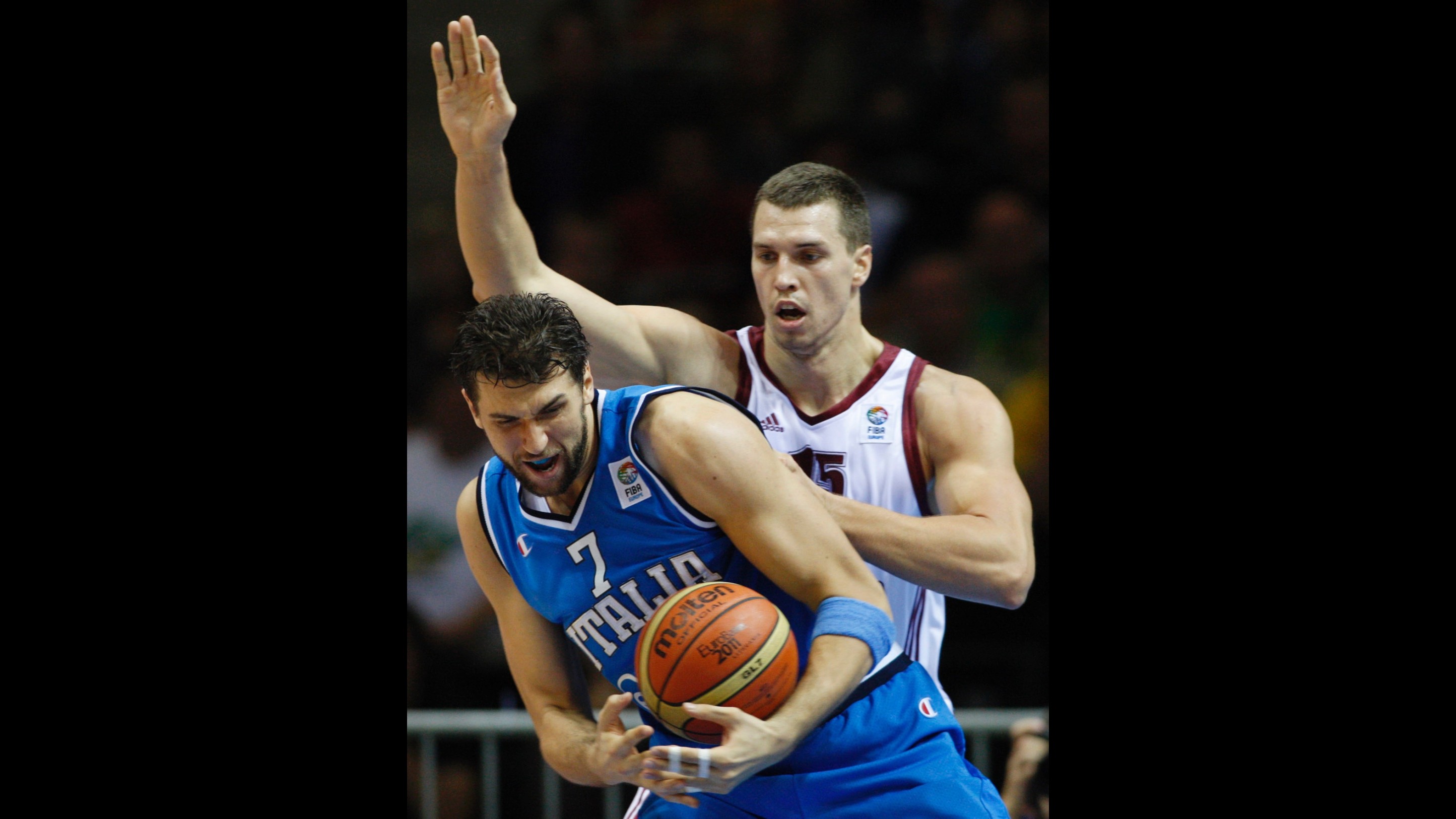 Prima vittoria azzurra agli Europei, Italia-Lettonia 71-62