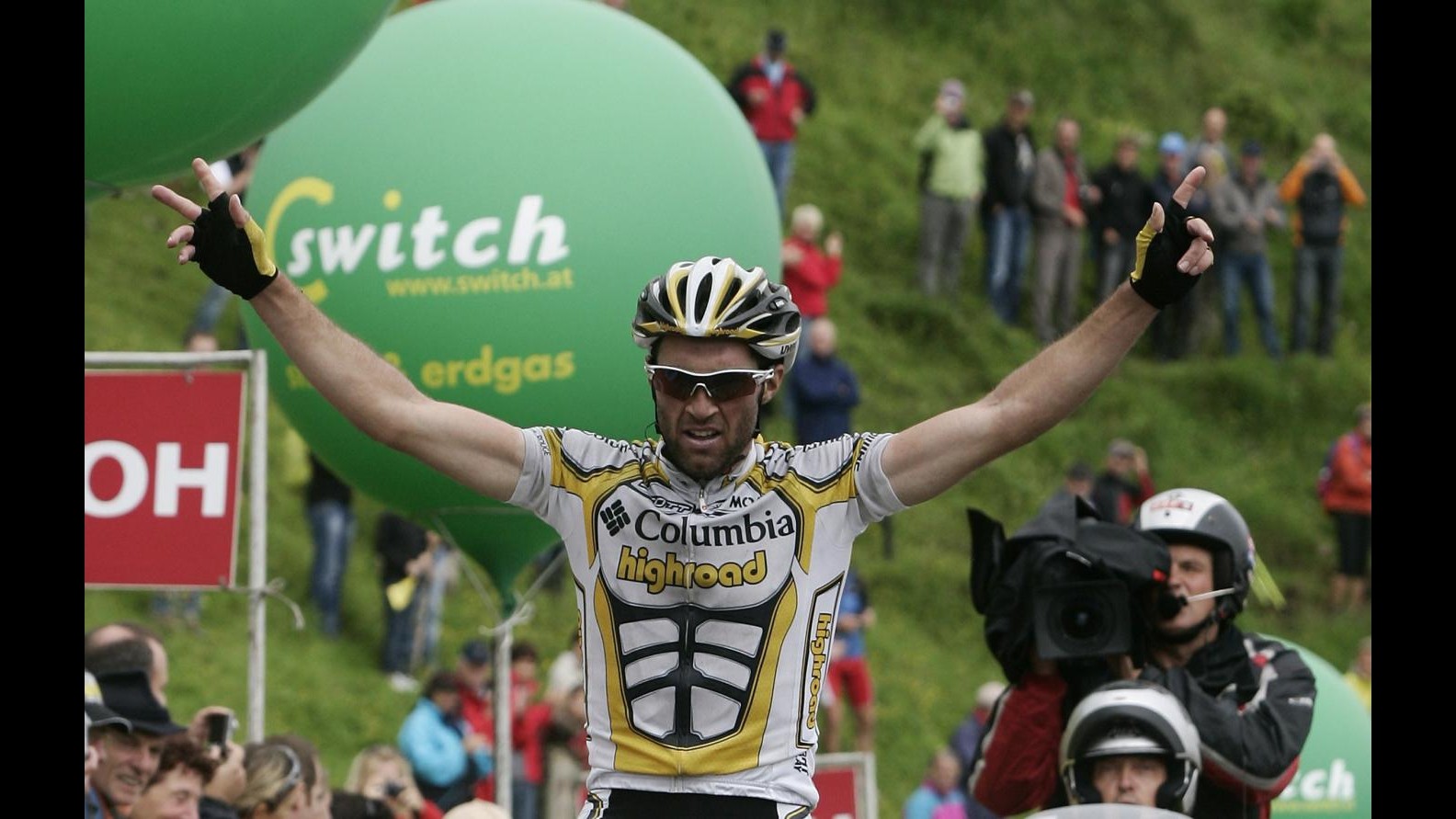 Albasini vince 13esima tappa Vuelta, Wiggins resta in maglia roja