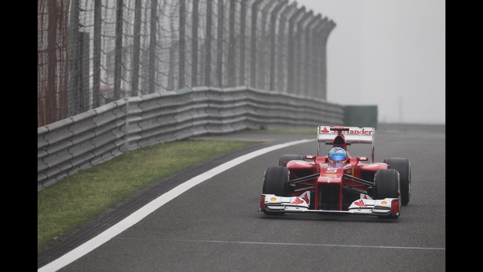 F1, Fia conferma Gp Bahrain. In Cina Ferrari in ritardo nelle libere