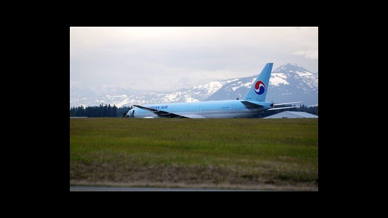 Allarme bomba su volo Korean Airlines, atterraggio emergenza in Canada