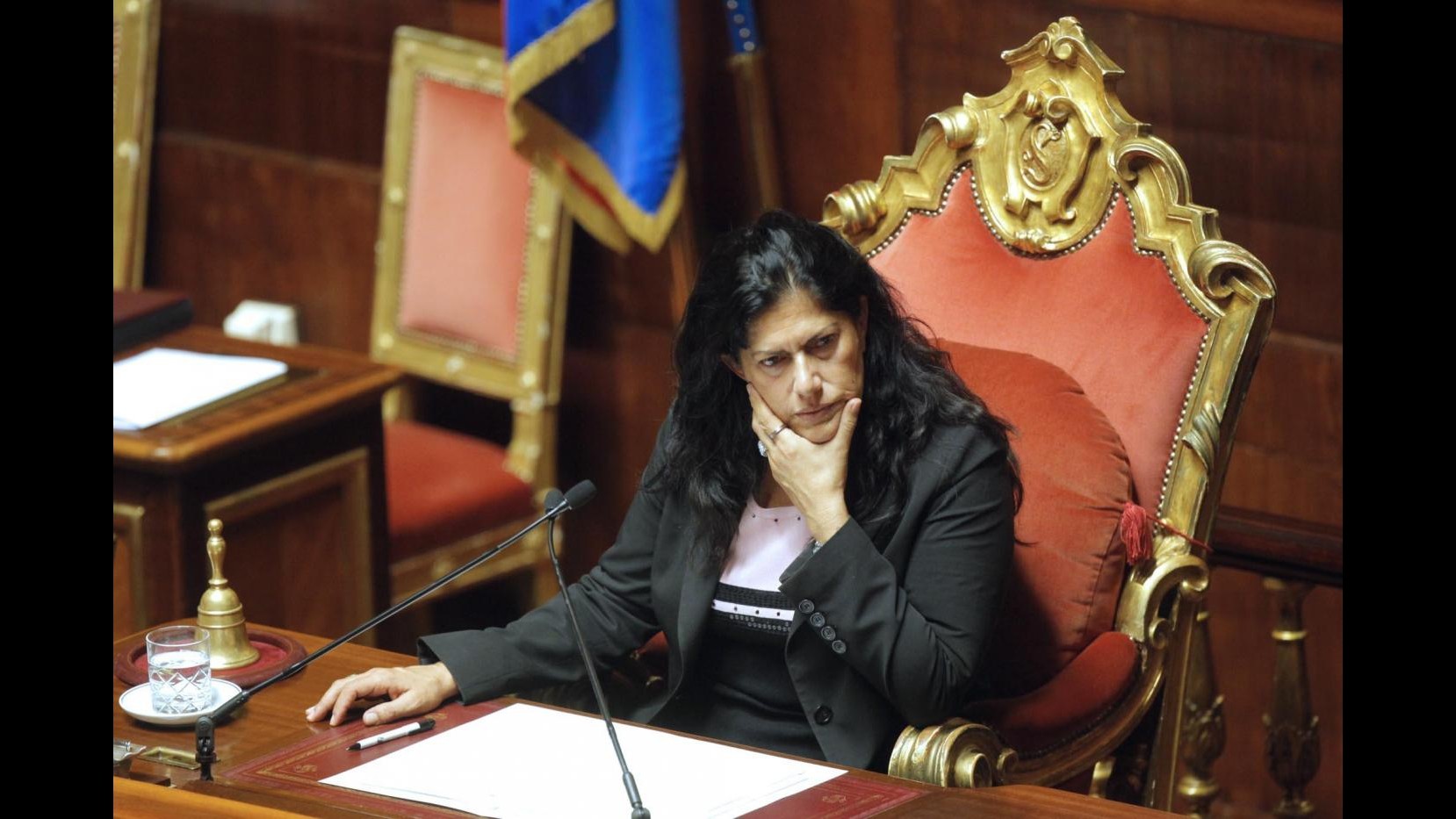 Rosi Mauro via da vicepresidenza Senato