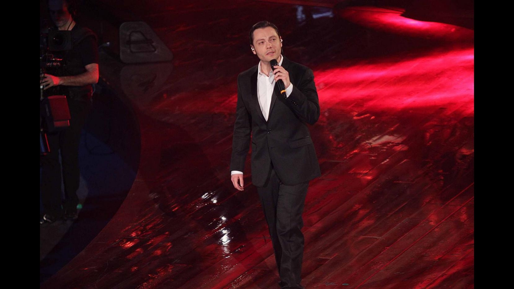 Tiziano Ferro, al via domani da Torino il nuovo tour