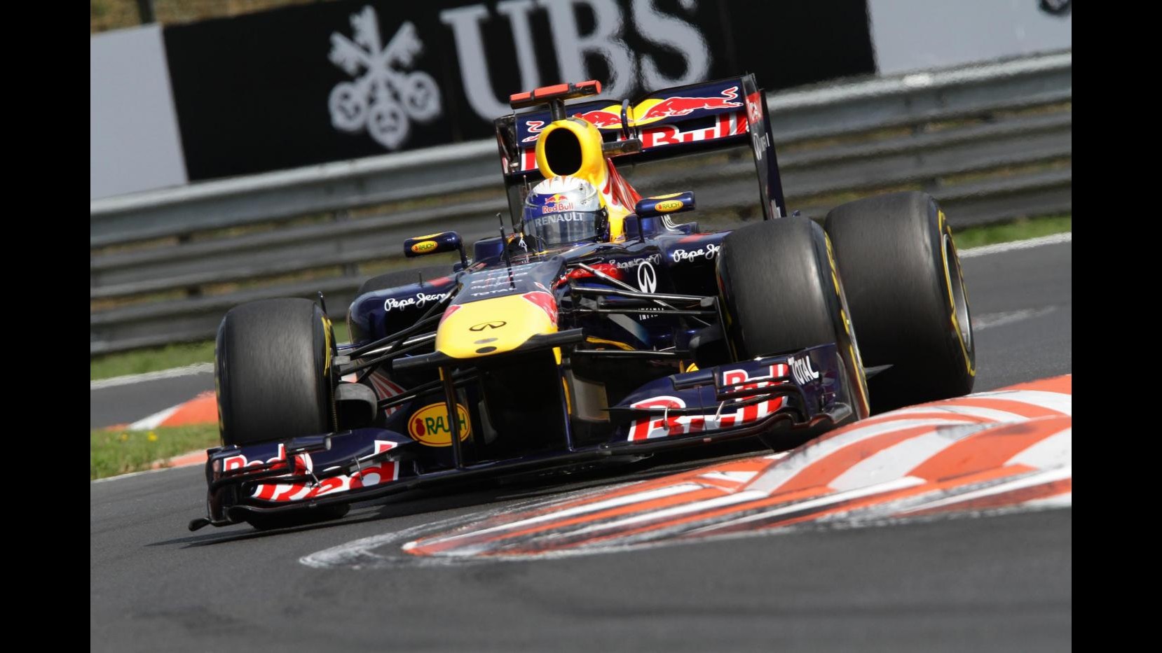 Vettel vince il Gp del Belgio, Alonso quarto