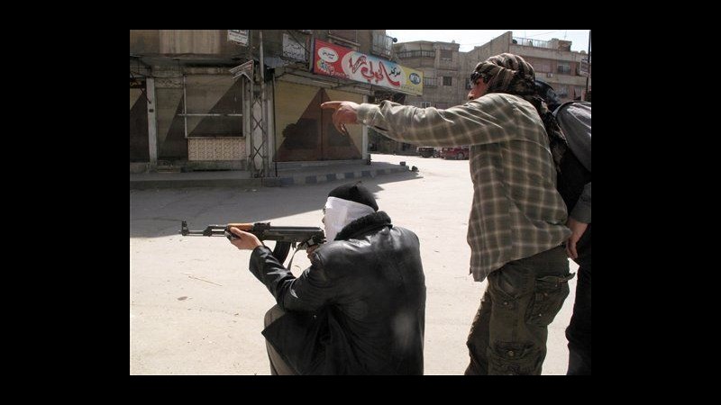 Siria, 53 i civili morti oggi in tutto il Paese