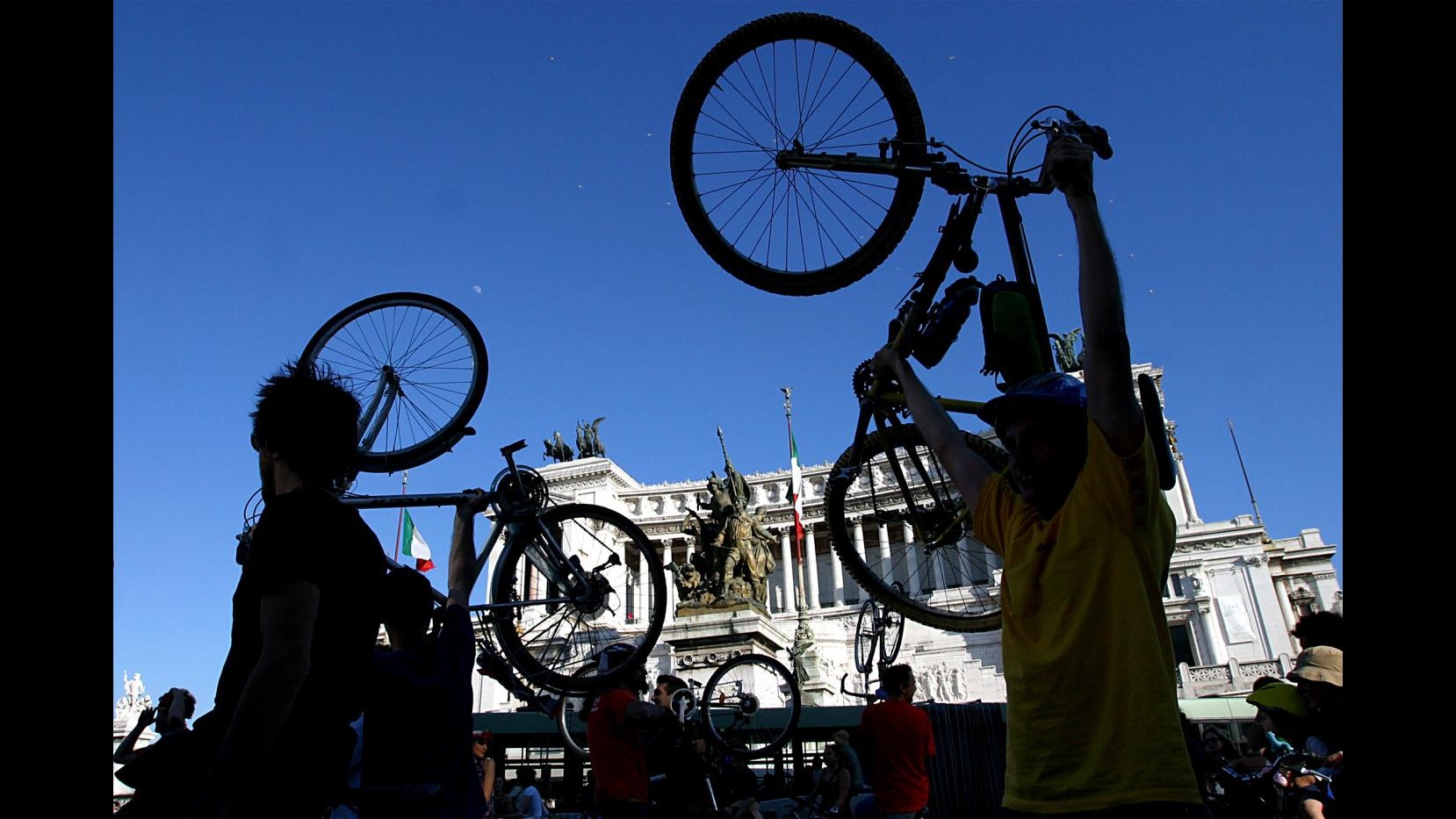 Ministero Trasporti: No a circolazione bici contromano