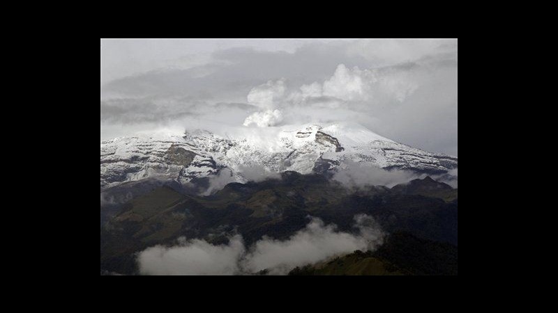 Colombia, esperti: Vulcano Nevado de Ruiz pronto a eruttare
