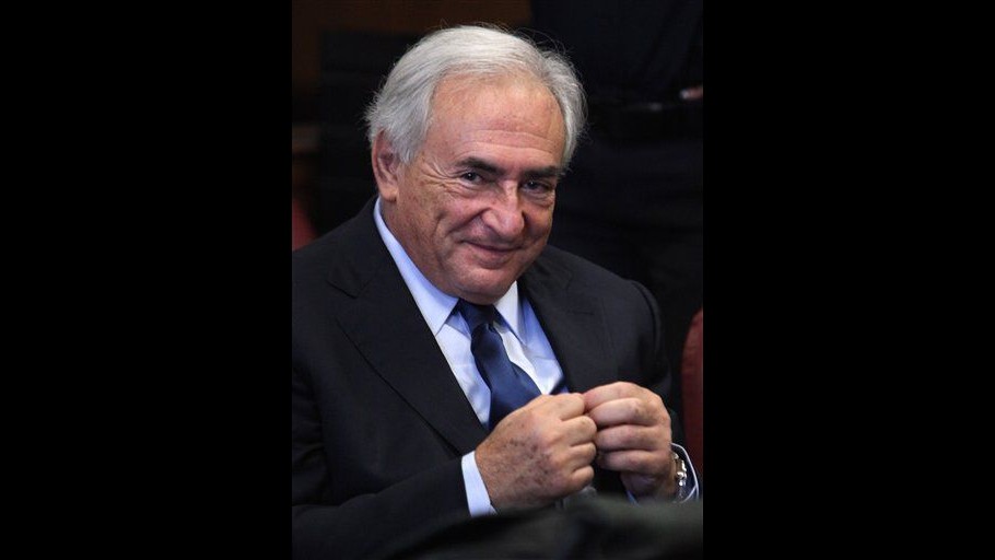 Strauss-Kahn, legali cameriera: Trattata come sospettata, è affronto