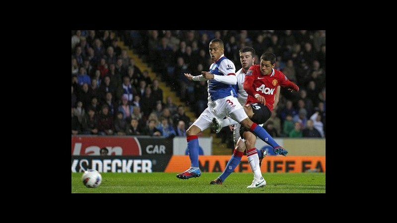 Premier League, Manchester United batte Blackburn 2-0 e vola a +5 su City