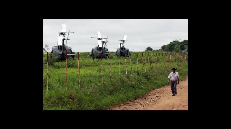 Colombia, arrivati elicotteri per rilascio ultimi prigionieri Farc