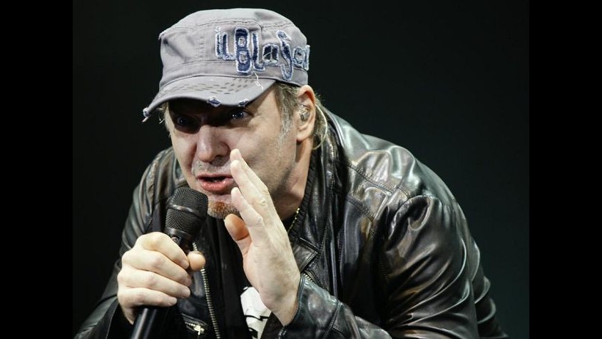Codacons a Vasco Rossi: faccia il cantante e non il messia