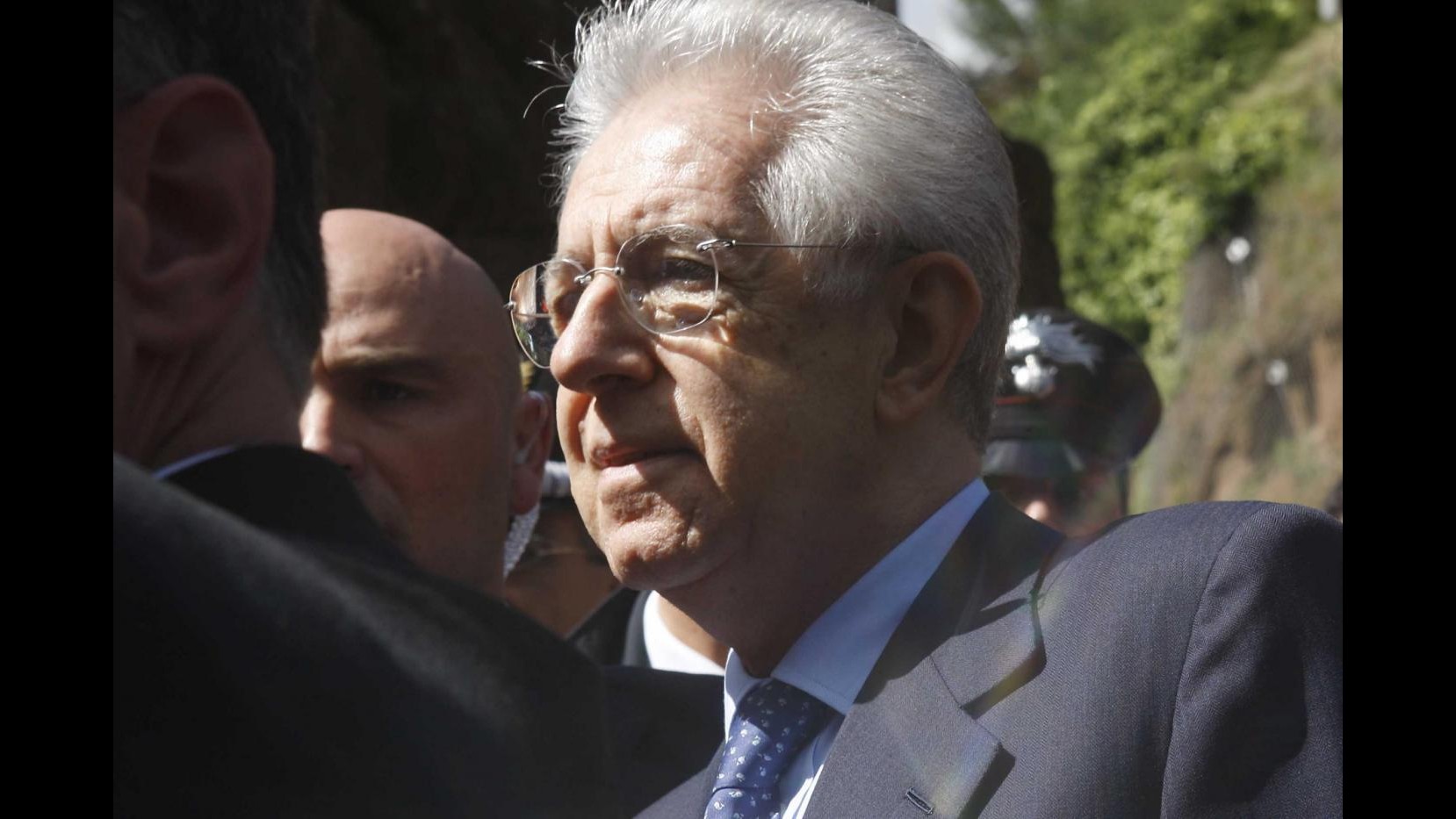 Monti: Grazie a noi in agenda la crescita