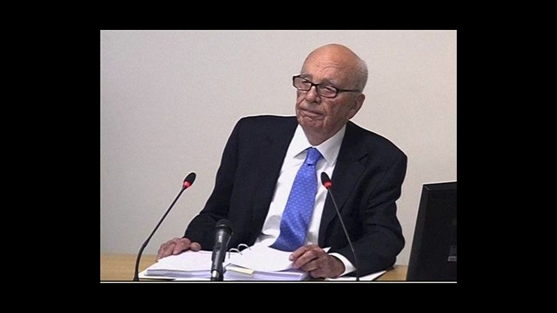 Rupert Murdoch: Mai chiesto niente a un primo ministro