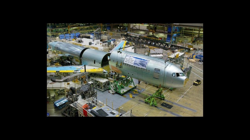Boeing, utile I trimestre a 923 mln dollari (+58%), ricavi +30%