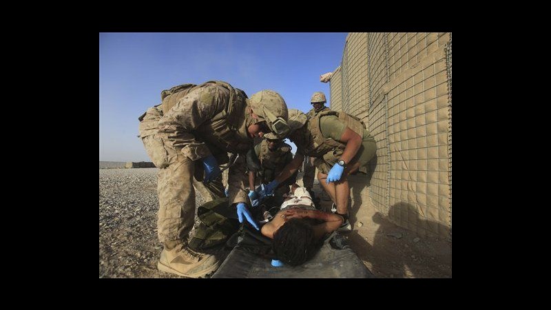 Afghanistan, attacco suicida a base Nato: 77 soldati Usa feriti