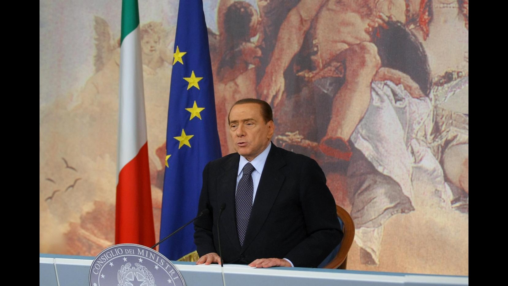 Manovra, Berlusconi: Salvati risparmi famiglie italiane e Paese