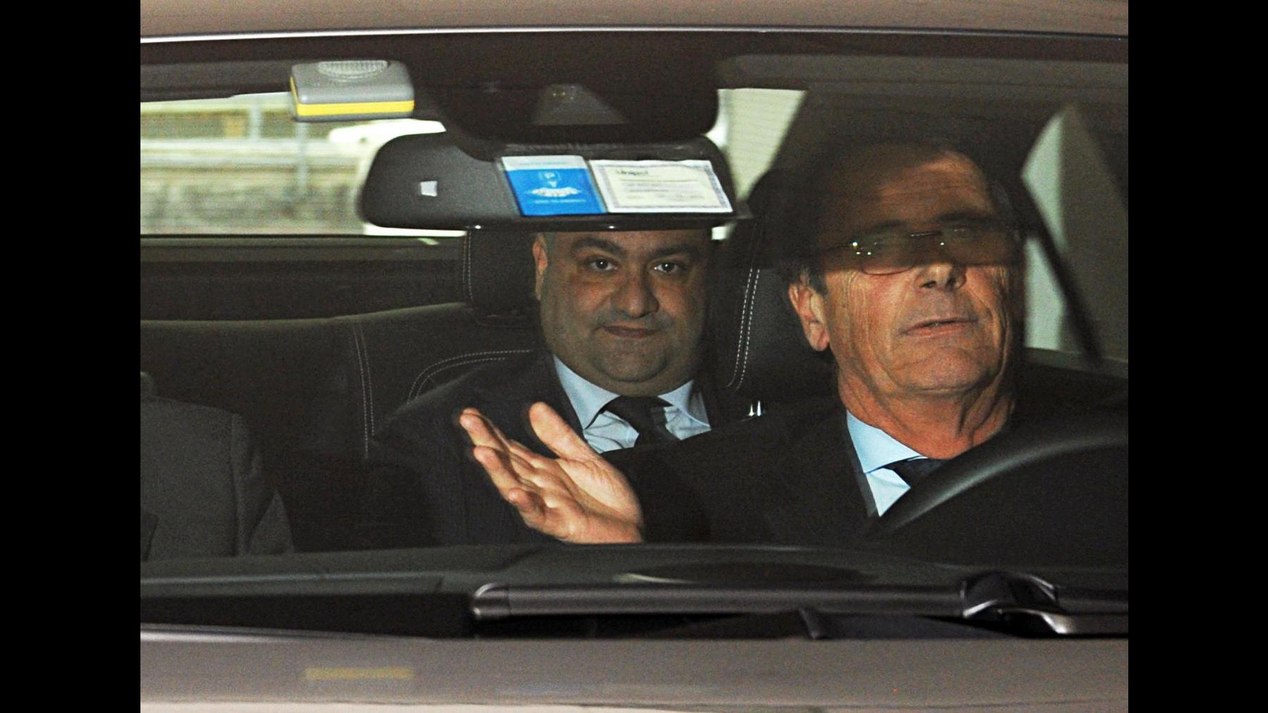 Lega, guardia di finanza sequestra diamanti restituiti da Belsito