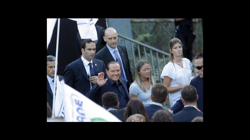 Contestazione a Berlusconi ad Atreju, fermati otto studenti
