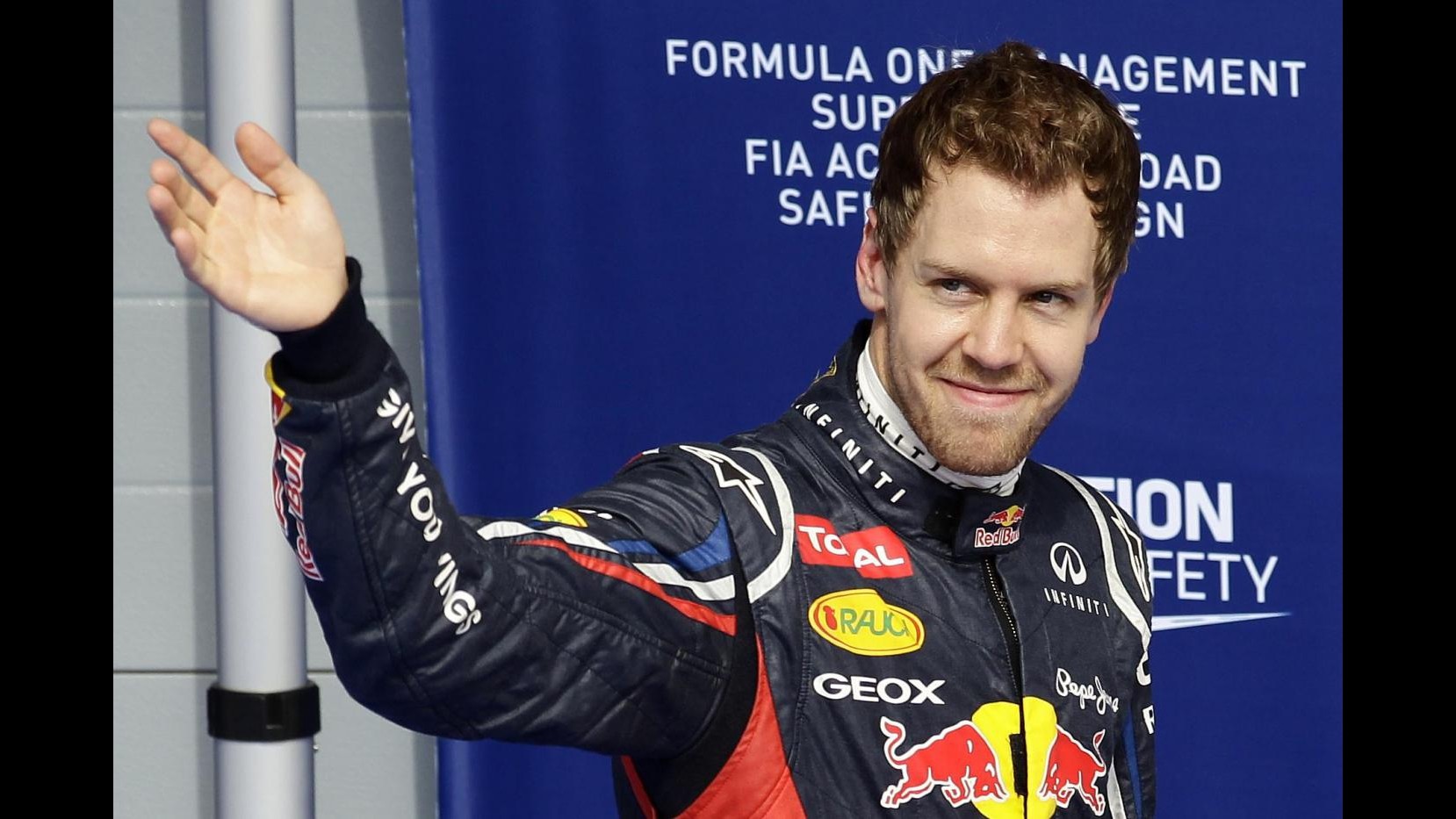 F1, Vettel trionfa in Bahrain davanti alle Lotus, Alonso settimo