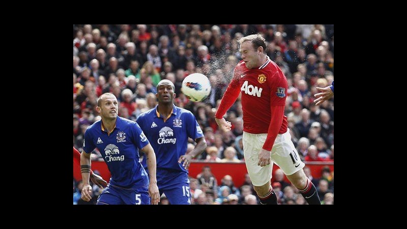 Manchester United frena con Everton 4-4: City a -3