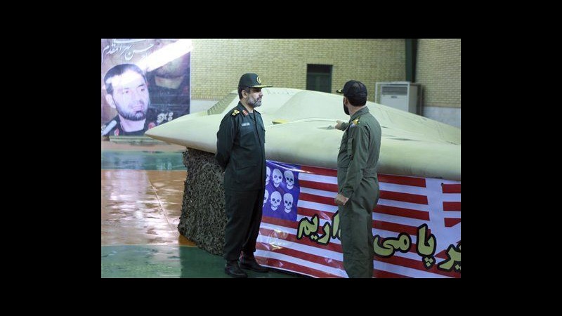 Iran annuncia decodificazione e costruzione copia drone Usa catturato