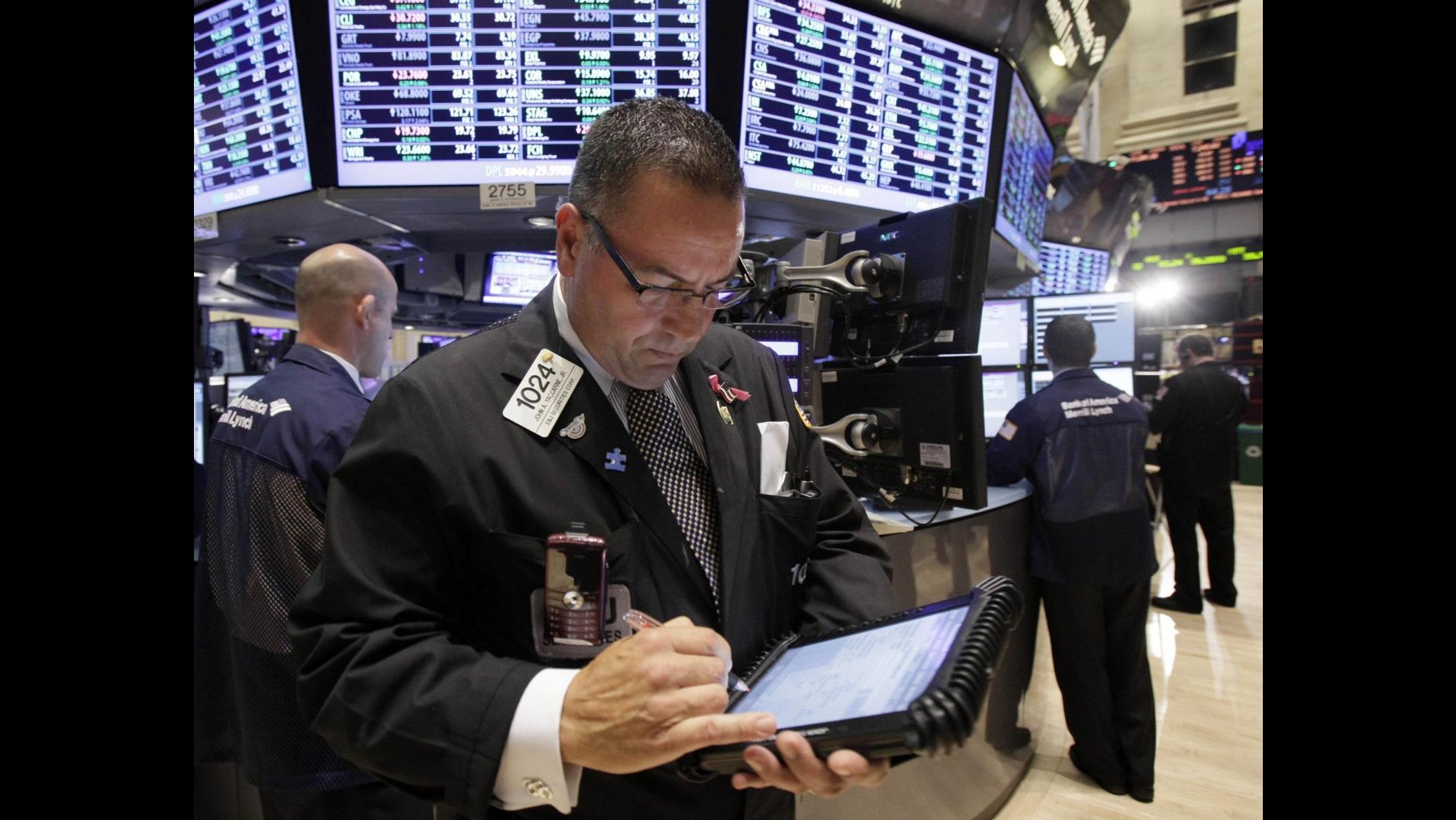 Borsa, dopo commemorazione 11/9 apertura negativa per Wall Street