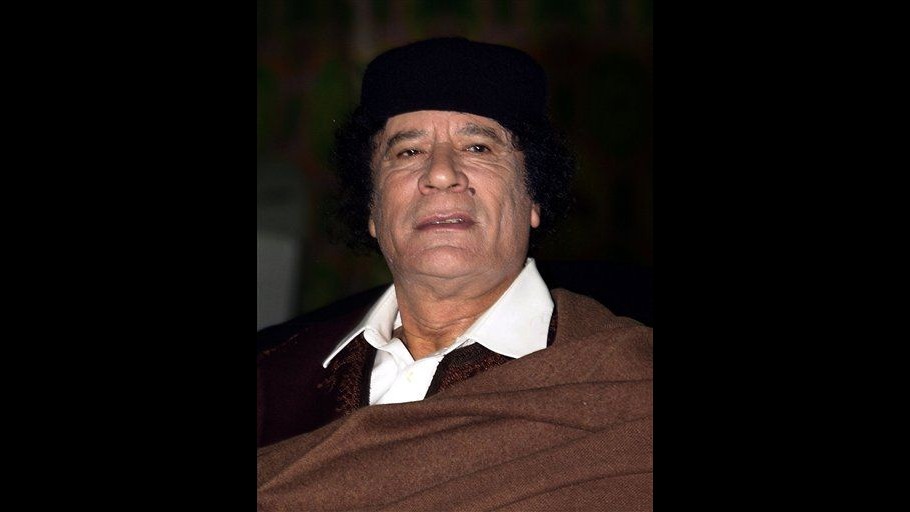 Libia, Interpol: mandato di arresto per Gheddafi, Saif e al-Senussi