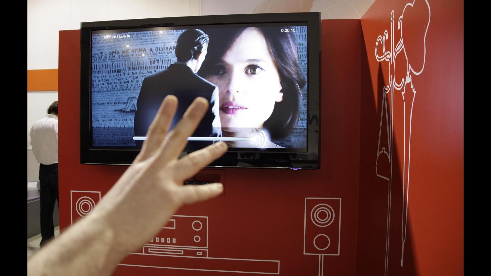 Pirateria televisiva, centinaia perquisizioni
