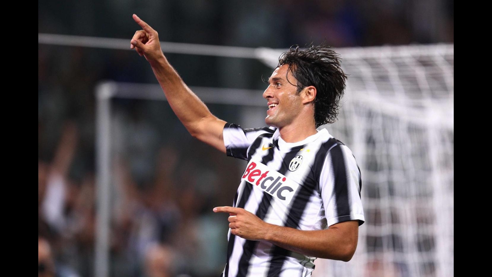 Di Toni il primo gol nel nuovo stadio