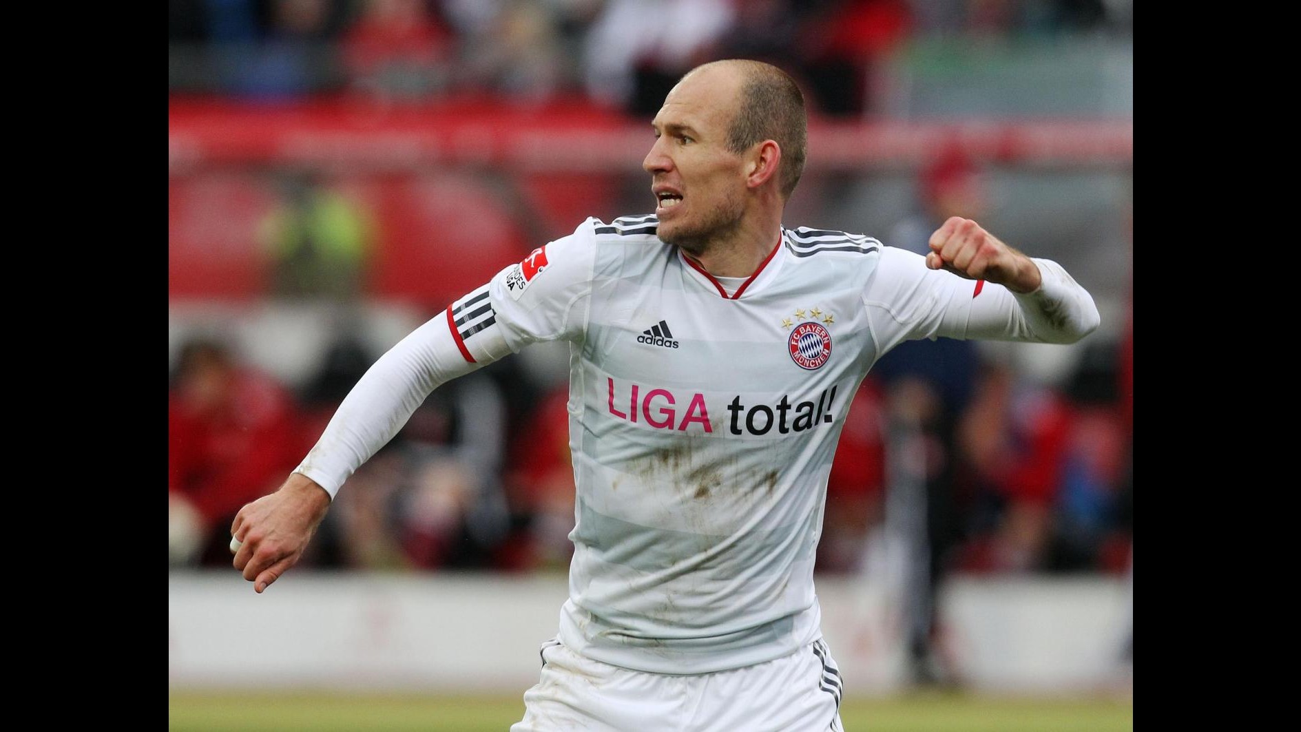 Stampa tedesca: Robben rifiuta Juve. L’Equipe: Drogba resta al Chelsea?