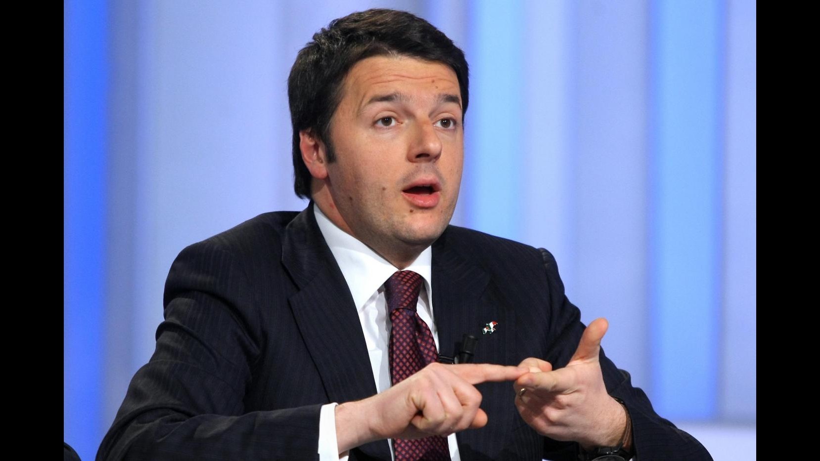 Renzi: Grillo come Savonarola? Ne ha di strada da fare