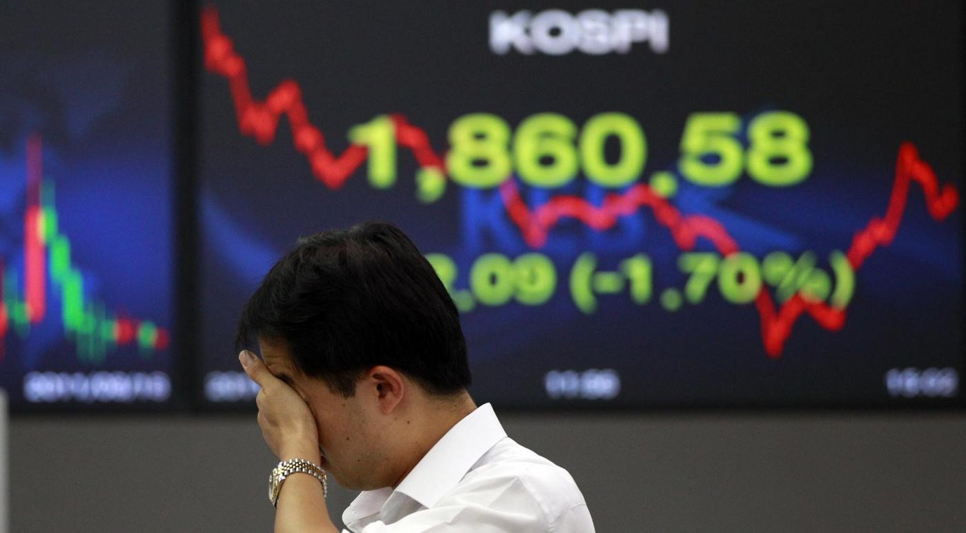 Borsa: male anche Wall Street, panico e allarme sui mercati